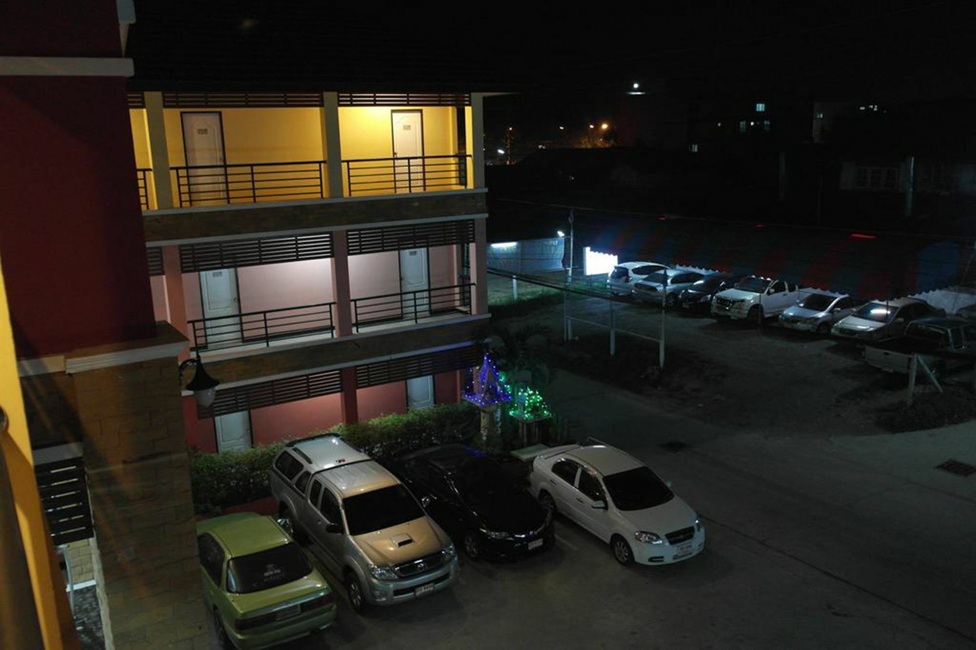 The Beehive Place Pak Chong Екстериор снимка